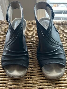 Denver Hayes Black Leather Open-Toe Slingback Mules Size 8